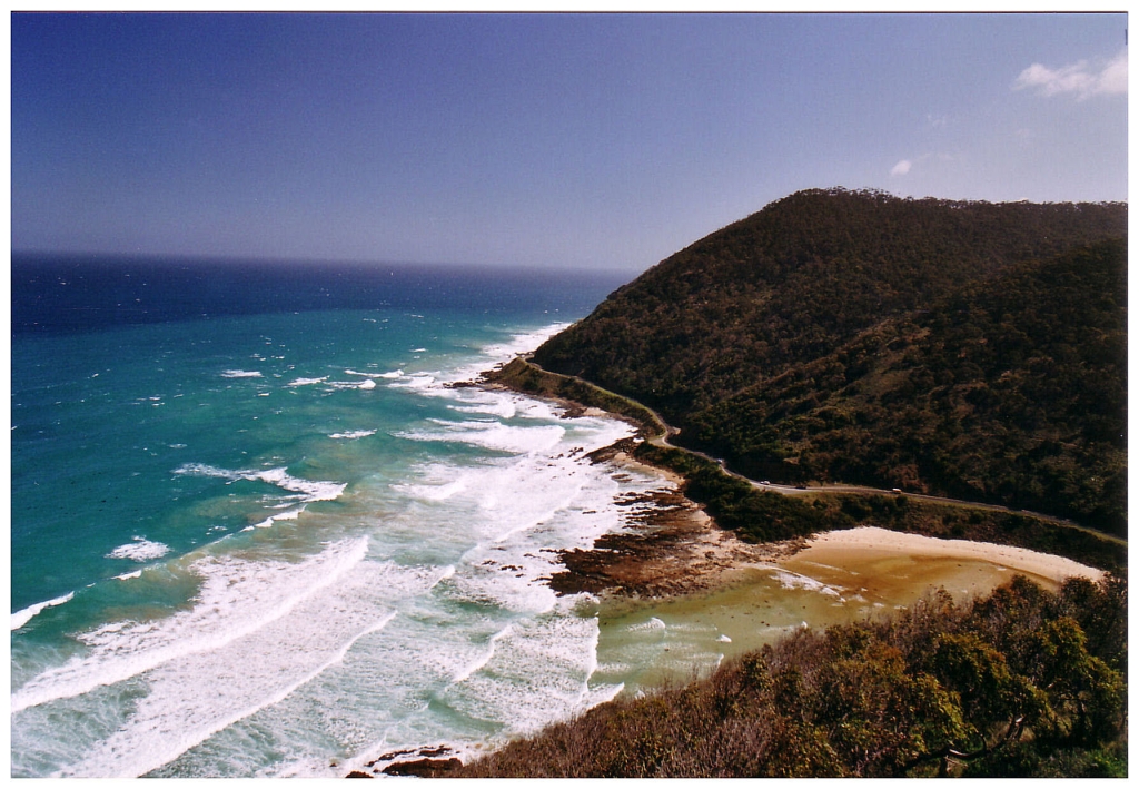 04 The Great Ocean Road (6).jpg